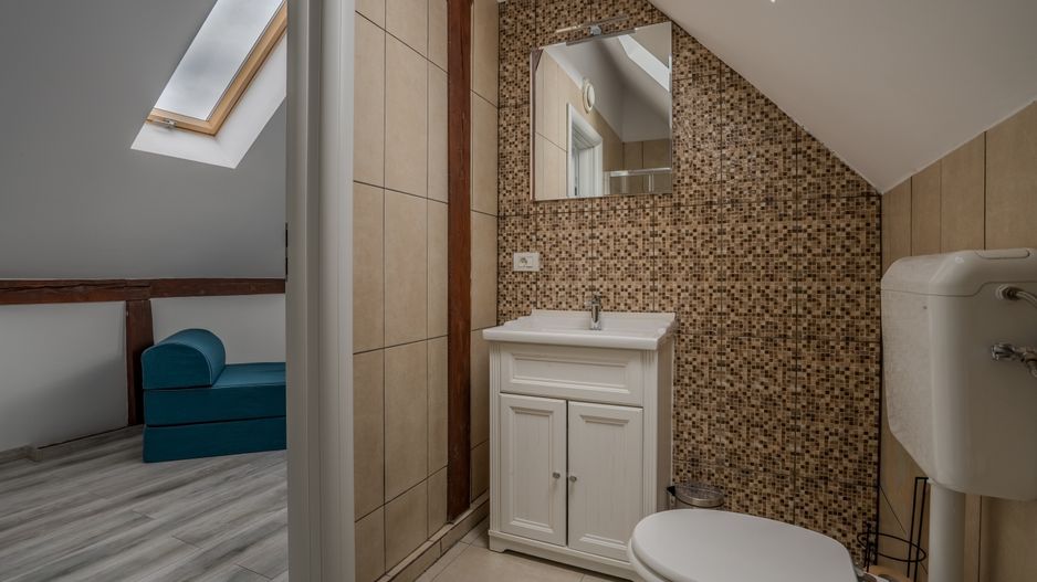 Casa individuala renovata integral | Brasovul Vechi - Dealul Cetatii - Poză 31