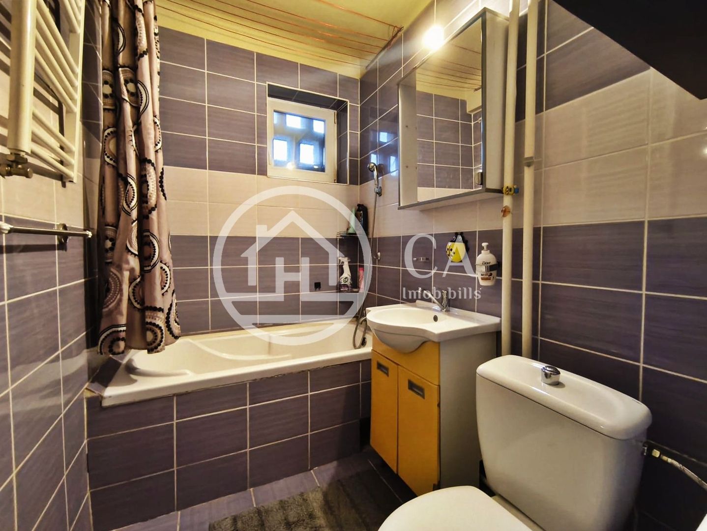 Apartament de inchiriat cu 3 camere in zona Ultracentrala, Oradea - Poză 10