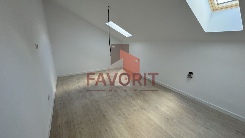 Apartament pe 2 nivele. Aproape de LIDL. Disponibil imediat - Poză 13