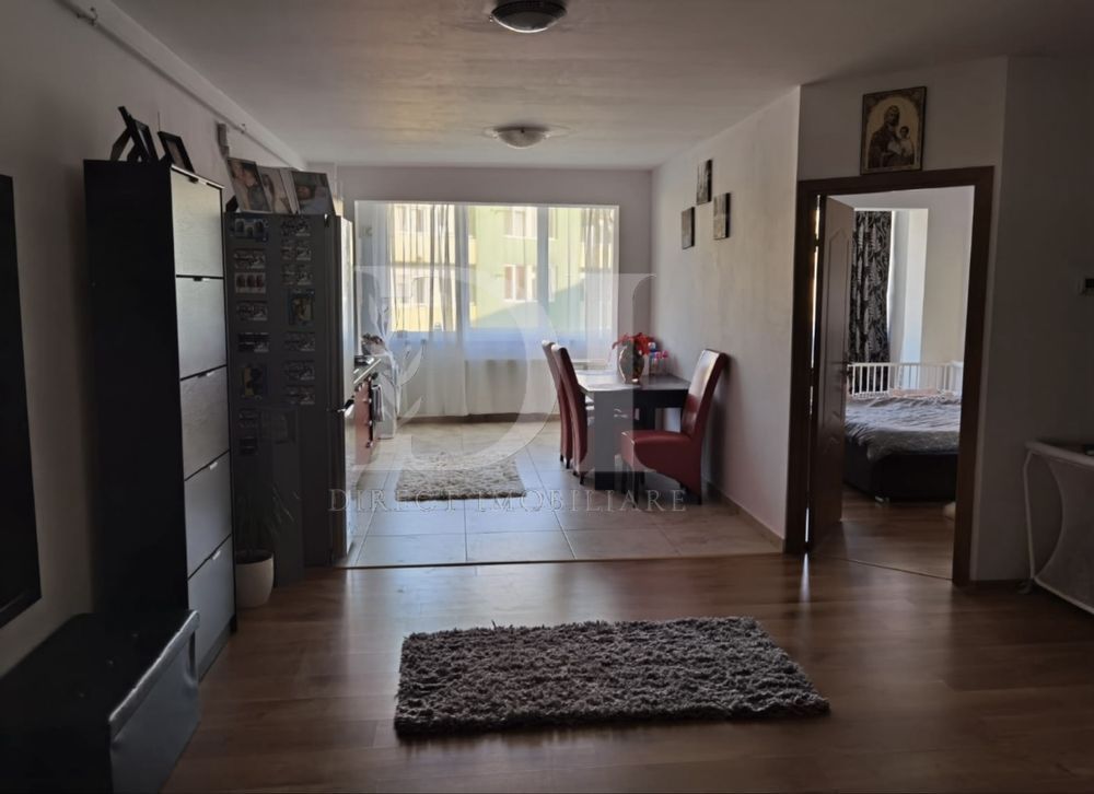 Apartament la cheie / etaj intermediar / Zona Florilor - Poză 1