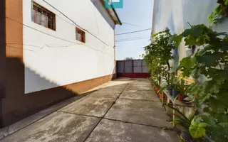 Casă cu teren de 1246 mp în Pârneava - Poză 16