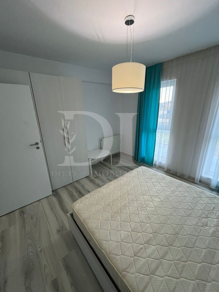 Apartament de vanzare/ Zona  Eroilor / Floresti - Poză 1