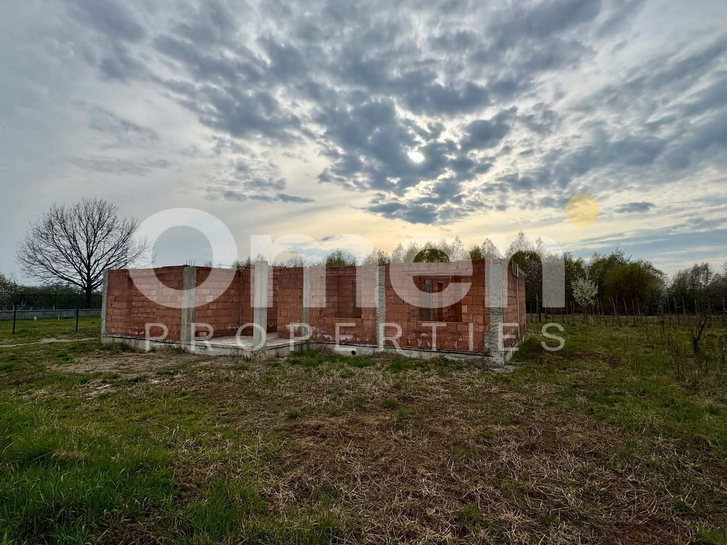 Casă la roșu de vânzare | un singur nivel | ieșire Tăuții Măgherăuș | - Poză 2