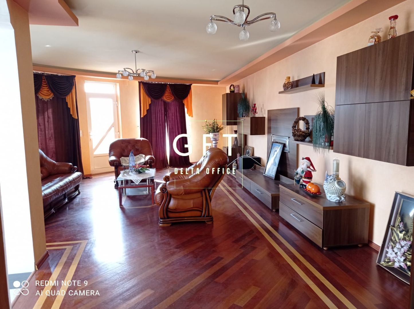 Casa cu piscina zona Centura - Poză 1