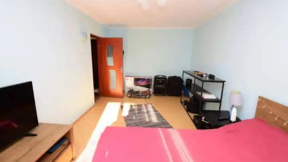 Apartment 2 dormitoare de inchiriat - Poză 2