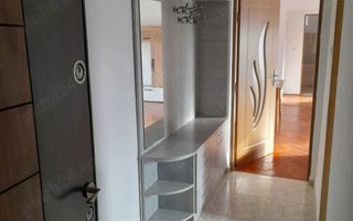 Ag BRASADAS vinde apt 2 cam etaj 3/4 in Micro 16. - Poză 2