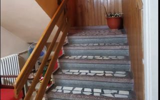 BASARAS vinde casa cu chrie in uz pe 3 ani 800 Euro/luna. - Poză 7