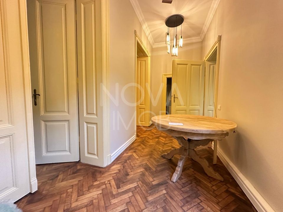 Apartament 4 camere ultracentral pentru inchiriat - Poză 11