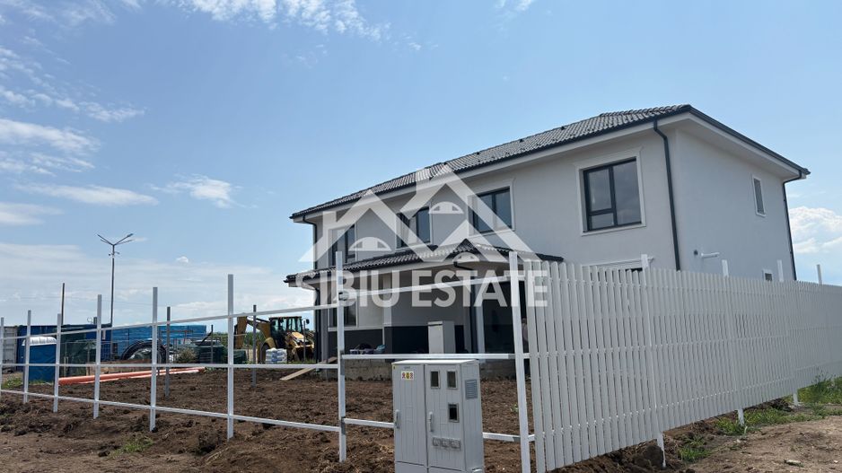 Casa ideală lângă Sibiu, cu 4 camere - confort si liniste! - Poză 10