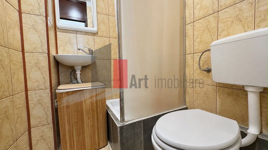APARTAMENT DE 3 CAMERE - Poză 8