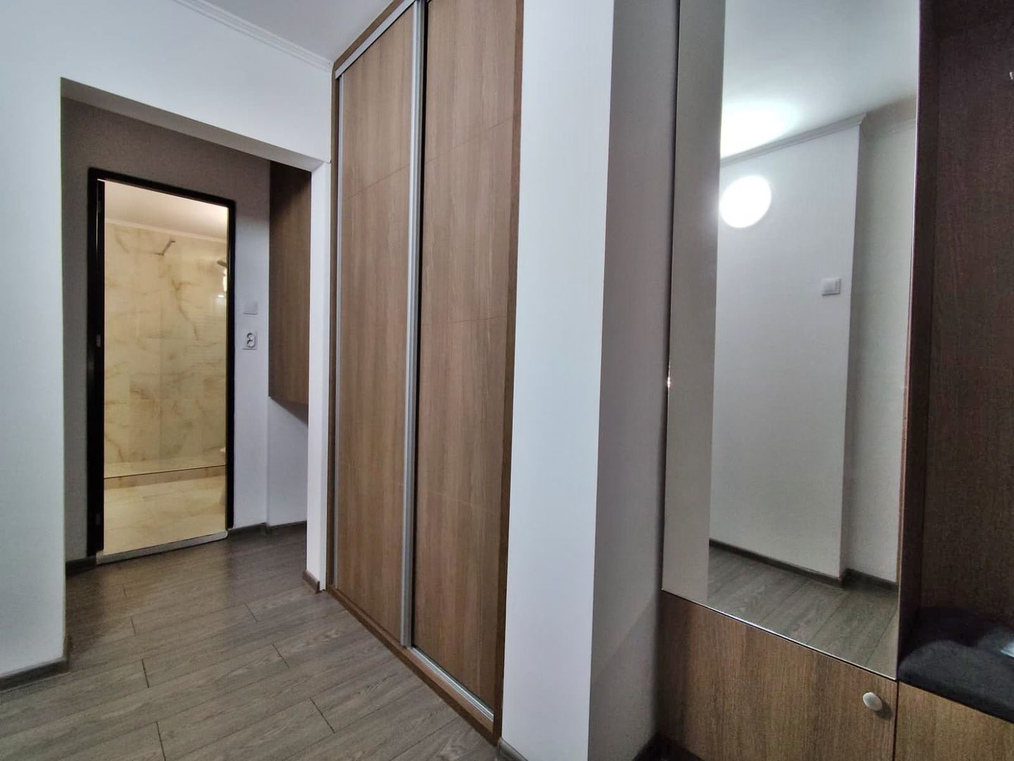 Apartament cu 2 camere de inchiriat, str. Aluminei, Oradea - Poză 11