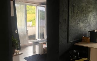 Apartament cu 2 camere - vanzare Zona Vivo - Poză 2