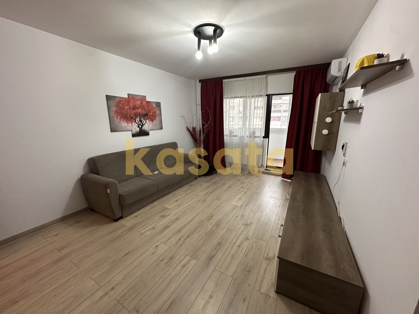 3 camere de închiriat, Lujerului – aproape de metrou și magazine - Poză 2