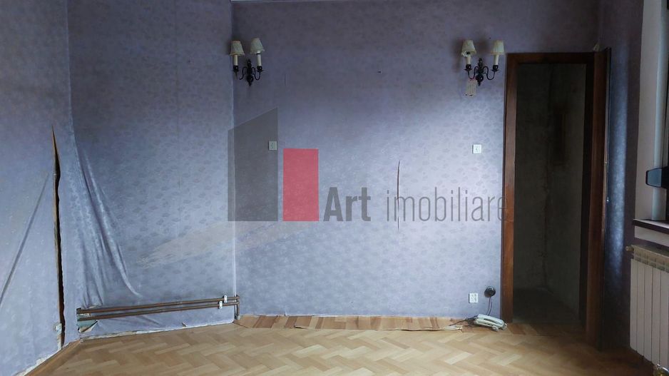 Apartamentul "BEQUEM",  180 mp suprafata totala, CONSOLIDAT, GARAJ IN ACTE, BOXE - Poză 12