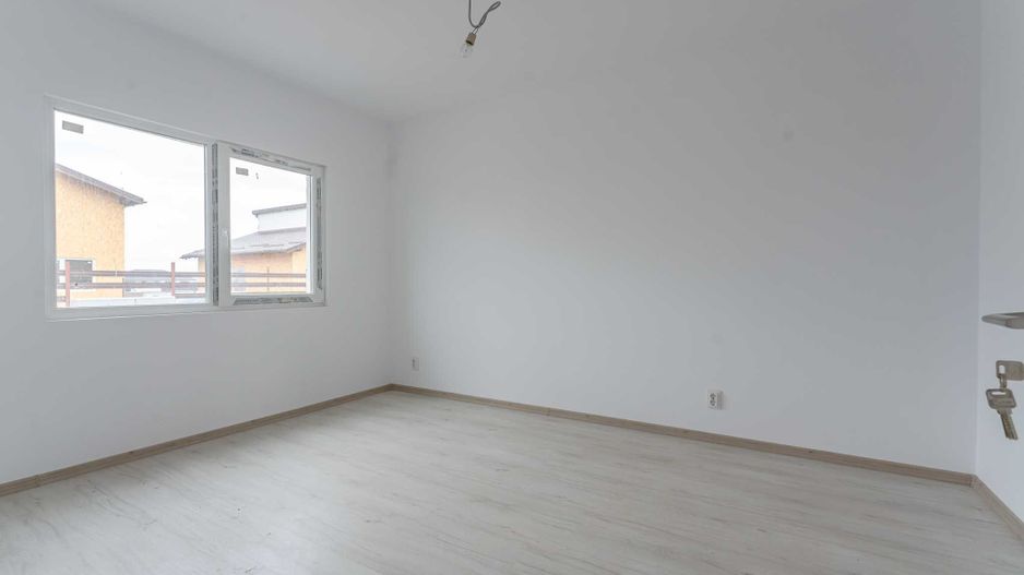 Case individuale pe structura de lemn in Halchiu - Poză 9