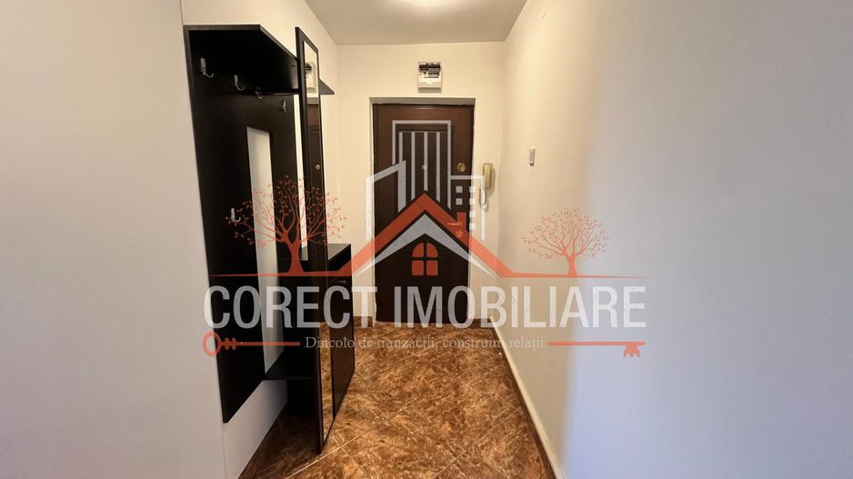De vânzare apartament 2 camere decomandate – zonă centrală Bulevardul - Poză 2