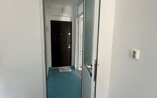 APARTAMENT 1 CAMERA DECOMANDAT PACURARI  IN SPATE LA PETROM 300 EURO - Poză 5