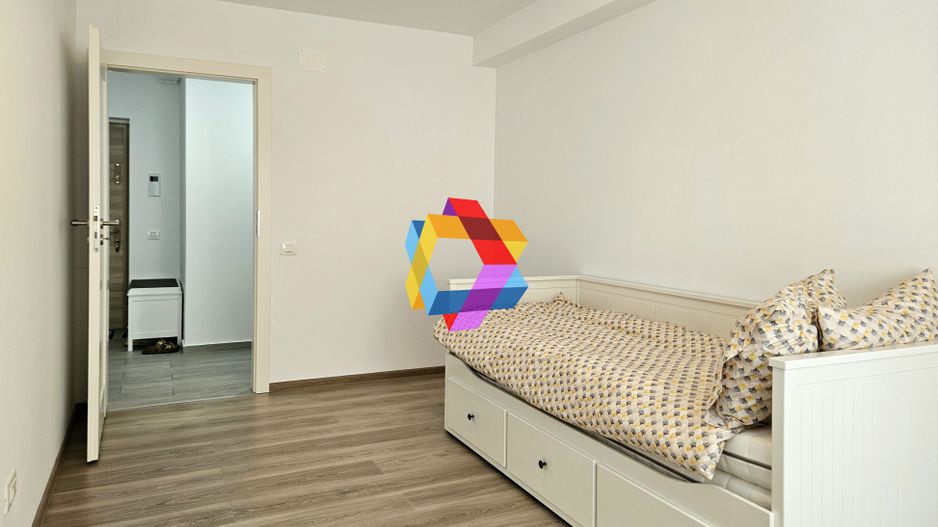 REZERVAT - Apartament trei camere, 81 mp  în zona Coresi- Urban - Poză 10