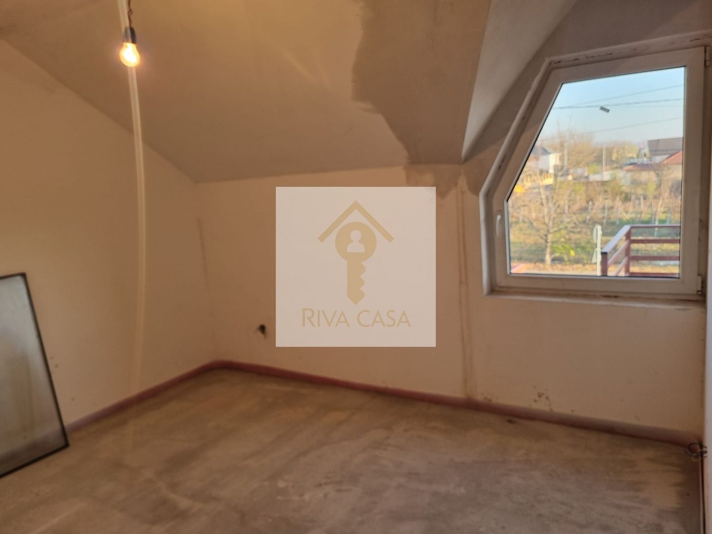 Vânzare casă Oncea semifinisată - Poză 2