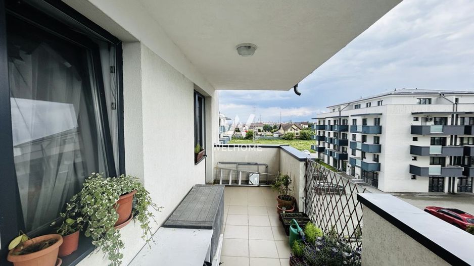 Apartament 3 camere, etaj intermediar, mobilat, 2 bai, 2 balcoane - Poză 1
