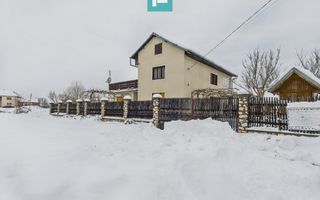 Casă cu etaj Căpâlnaş - Poză 2