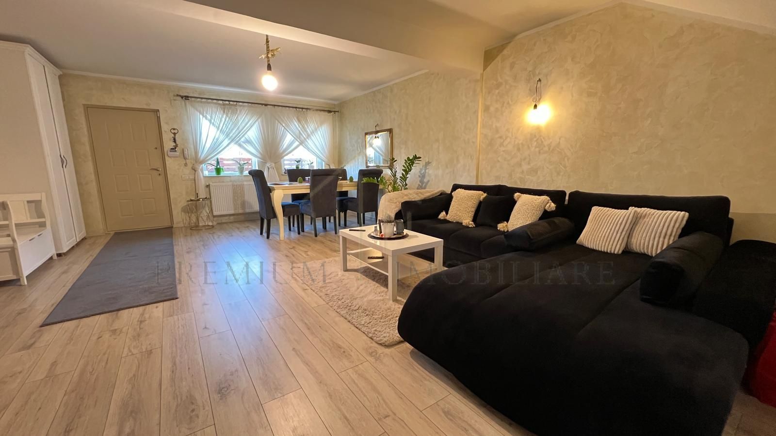 Casa de vanzare in Onesti - Poză 9