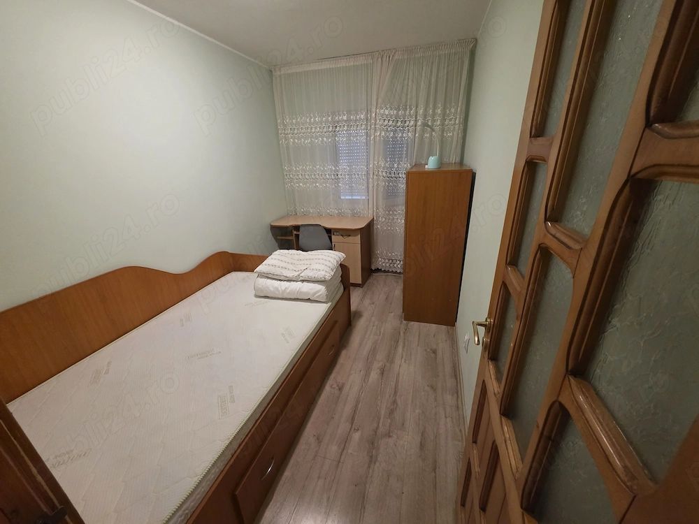 De inchiriat apartament cu 3 camere Micro 17, 343 euro - Poză 5