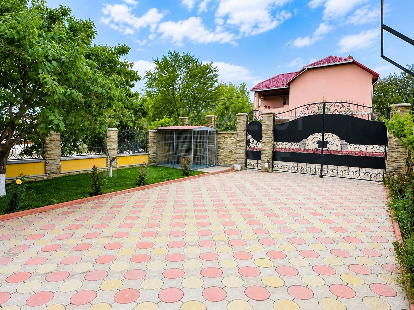 Vânzare, duplex, 5 camere, str. Cişmele. Telecentru - Poză 2