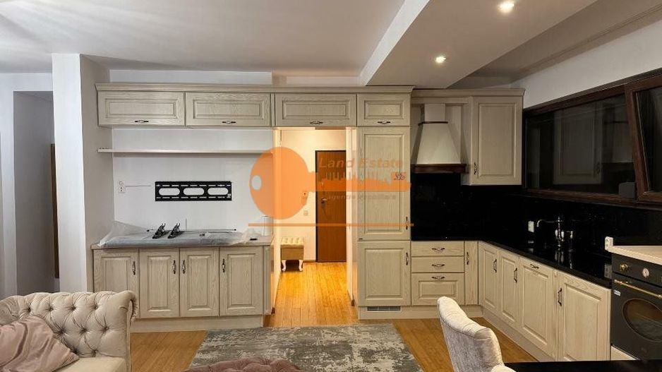 3 camere Arc Triumf-Casin(parcare-box-2009) - Poză 3