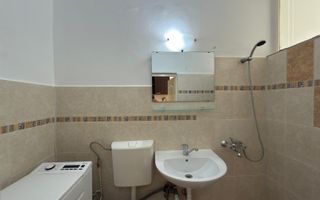 Garsonieră mobilata si utilata – etaj intermediar, Tractorul Brasov - Poză 7