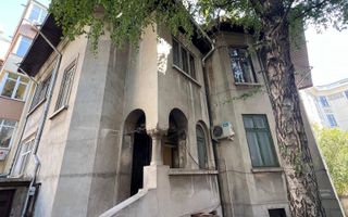 Apartament in vila boiereasca la 5 minute de Parcul Cismigiu - Poză 1