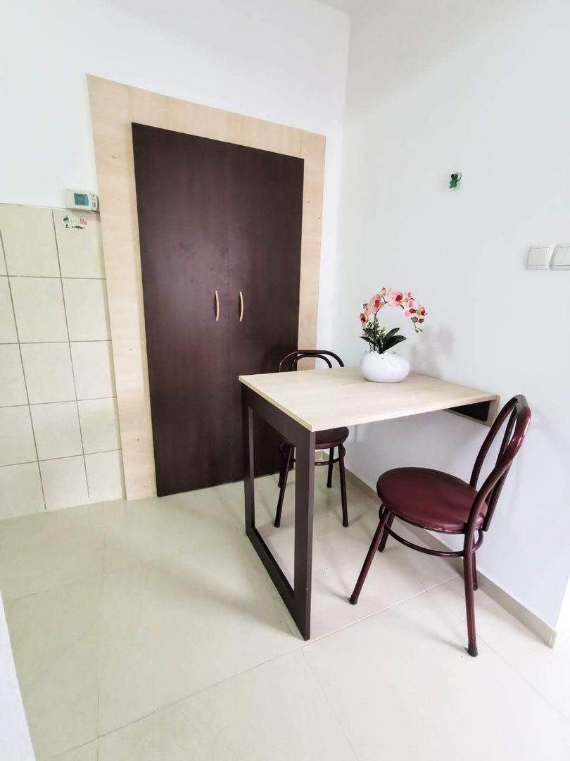 Casa cu 2 camere si curte - zona Mehala COMISION 0 % - Poză 7