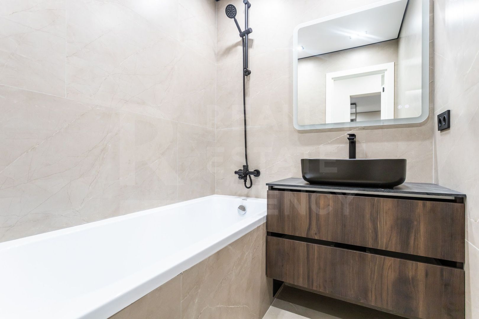 Vânzare, apartament, 3 camere, str. N. Milescu Spătarul, Ciocana - Poză 16