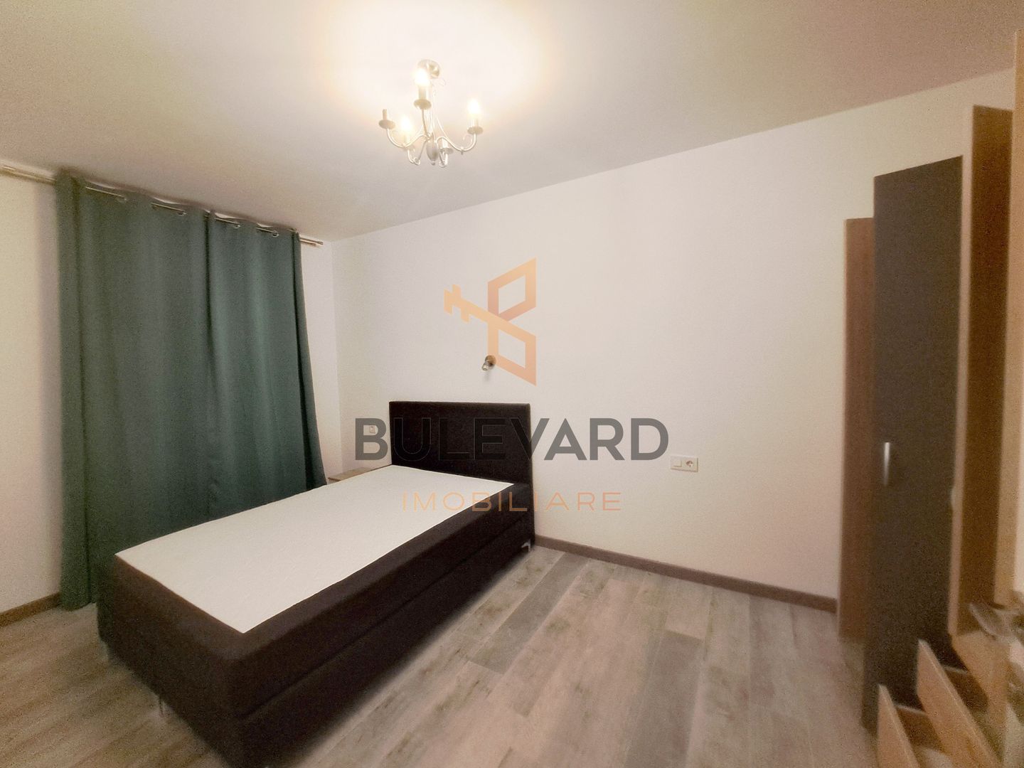 Apartament 2 camere + parcare, zona Metro! - Poză 6