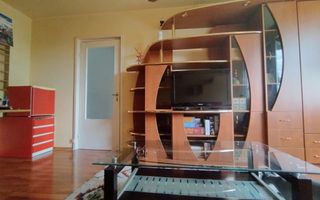 Vand apartament 2 camere - Poză 4