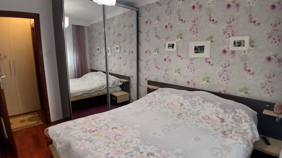 Apartament Luminos 4 Camere.  Decomandat. Zona Universitatea Spiru Haret. - Poză 8