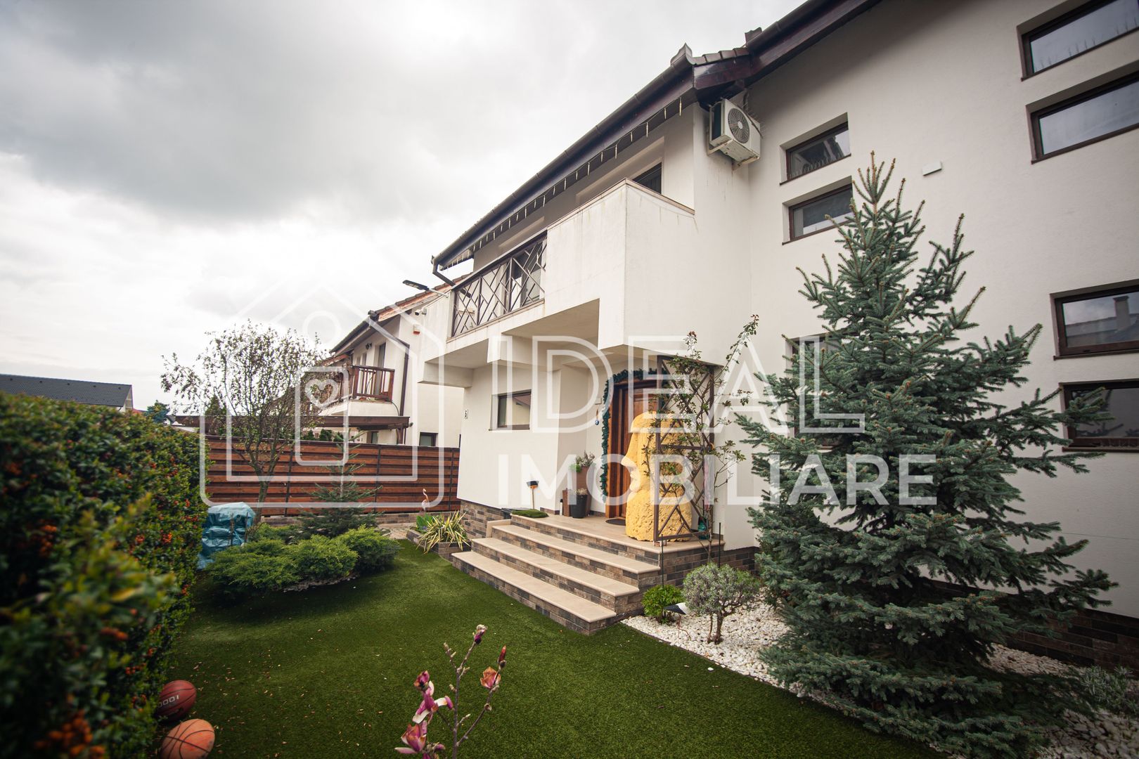 Casă premium cu 5 camere, carport și curte amenajată – Șelimbăr - Poză 1