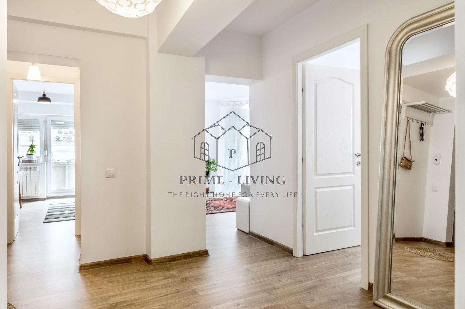 APARTAMENT COCHET DE 3 CAMERE LA INCHIRIERE PE CALEA VICTORIEI - Poză 12