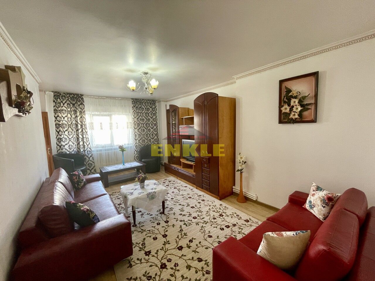 Apartament cu 4 camere de închiriat, etaj 3 - Poză 7
