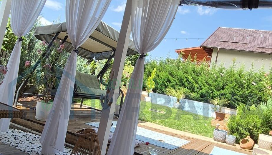 Casa cu piscina de vanzare, Valea Adâncă - Poză 4