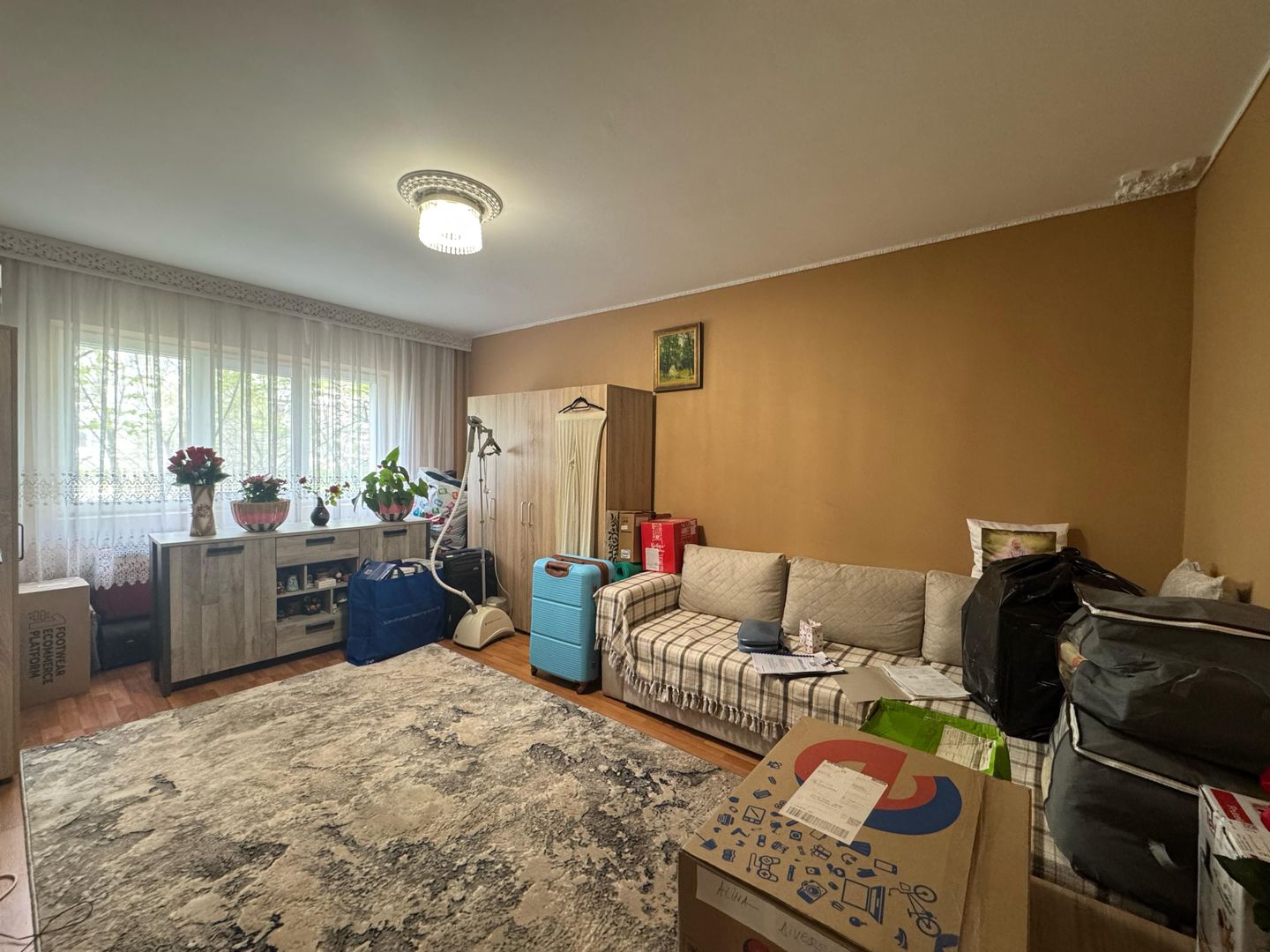 2 CAMERE| DECOMANDAT| AVIATIEI - Poză 1