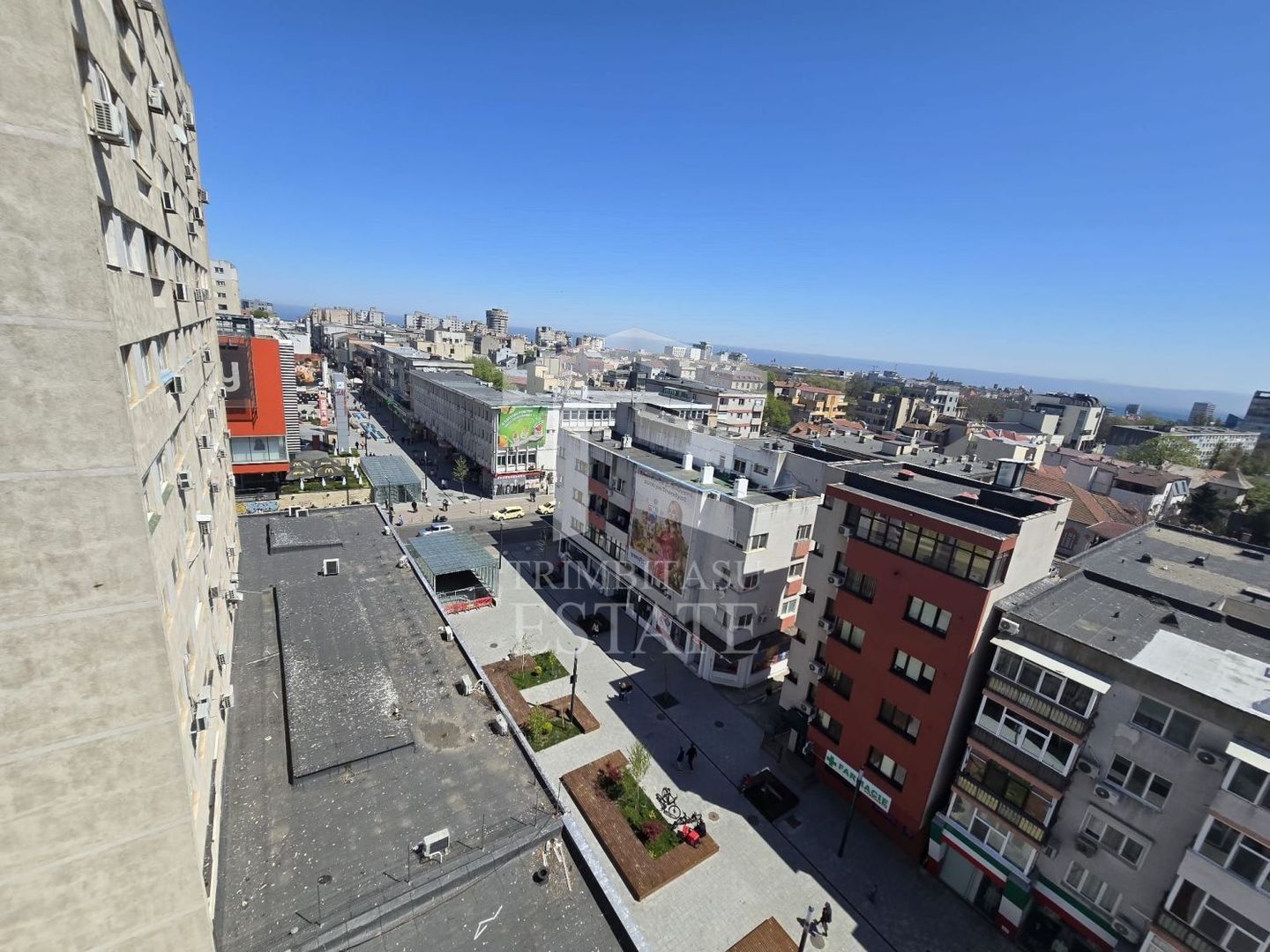 Centru - Apartament de 4 camere cu vedere Panoramica la Marea Neagra - Poză 37