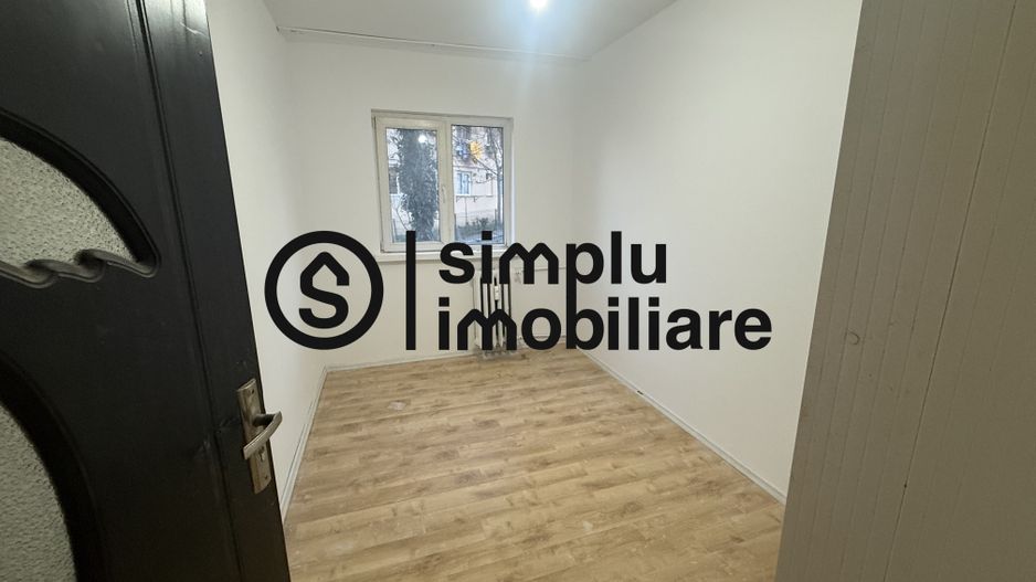 4 decomandate, parter, bilateral, Valea Rosie - 130 000 Euro - Poză 5