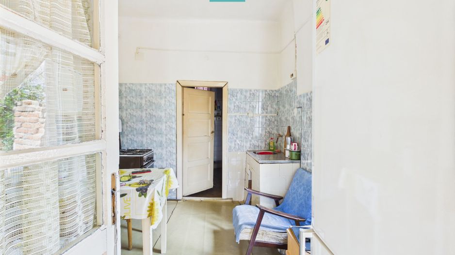 Case de vânzare cu teren generos - Alfa - Poză 9