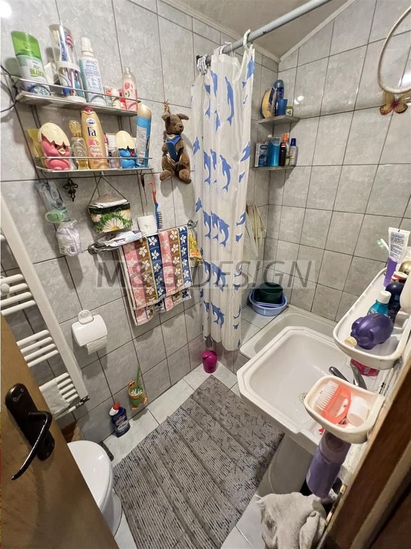 Casa pentru 2 familii zona Ghiroda CENTRALA teren 570mp - Poză 11