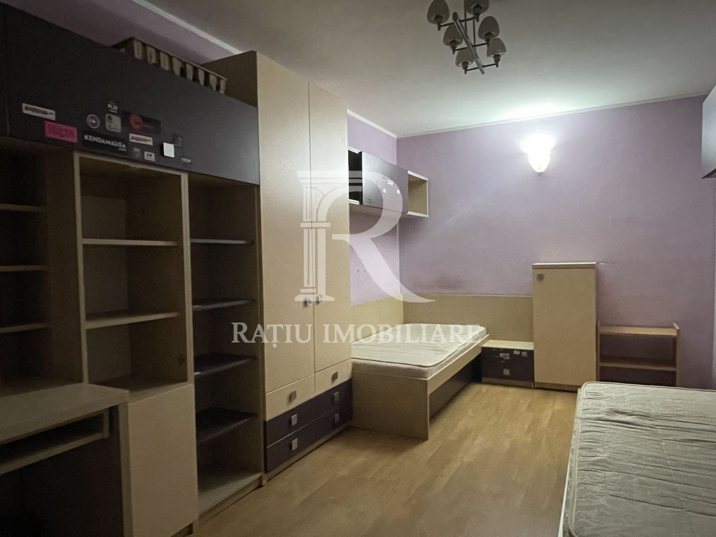 Apartament cu 3 camere | Zona Rogerius | Oradea - Poză 8