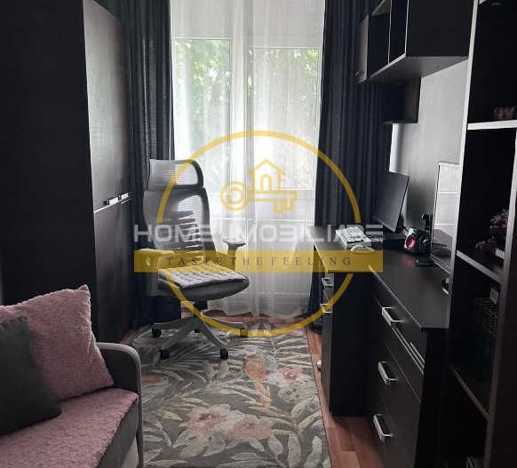 Apartament cu 3 camere/ 57mp/ zona Podu Ros - Poză 4