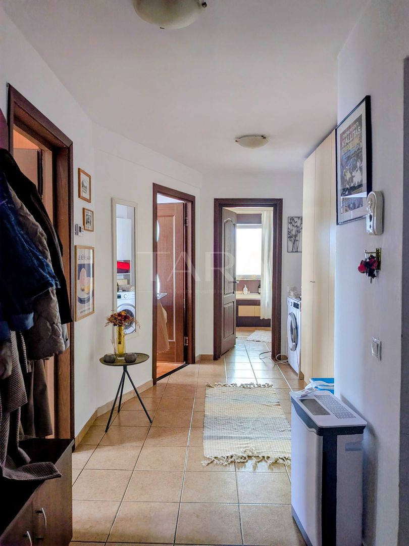 Apartament cu 3 camere, balcon și panoramă superbă, Baciu, zona Regal. - Poză 3