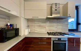 Închiriere vila 2018, 3 camere 150 mp - complex închis, Pipera - Poză 10