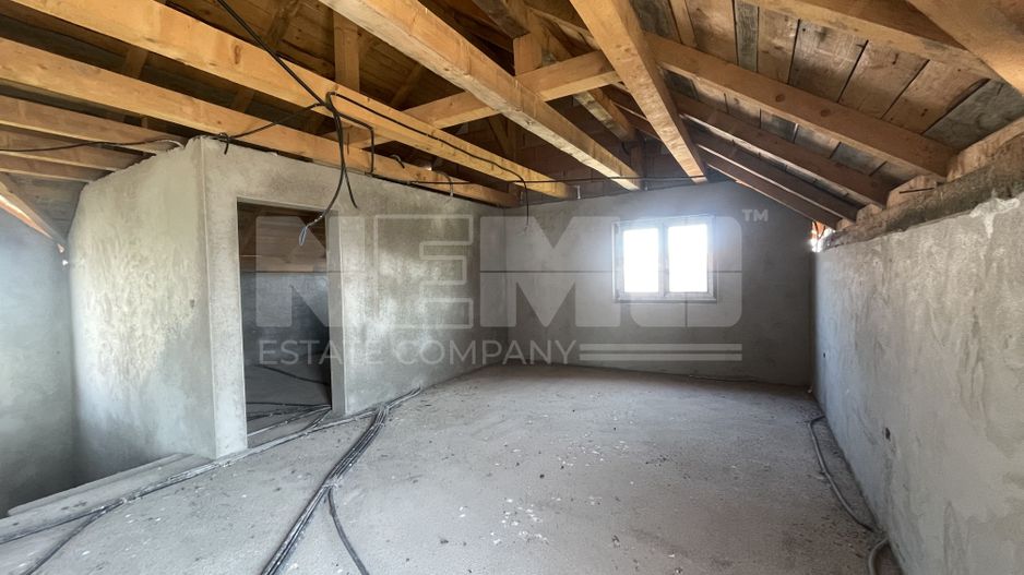 CASA LA ROSU DIN CARAMIDA + GARAJ I 12,5 ARI I VICOV DE SUS I - Poză 16